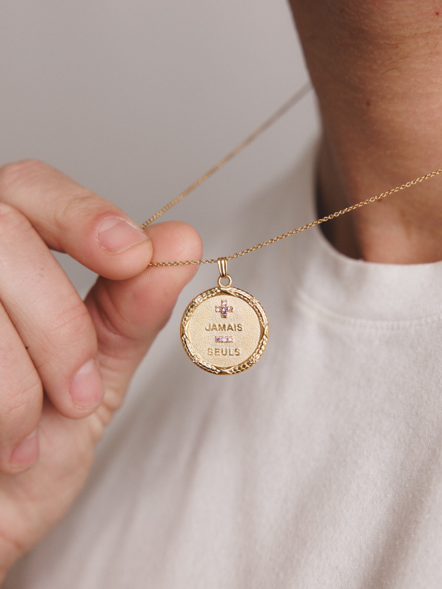 Jamais Seuls Pendant - 14K Gold Vermeil