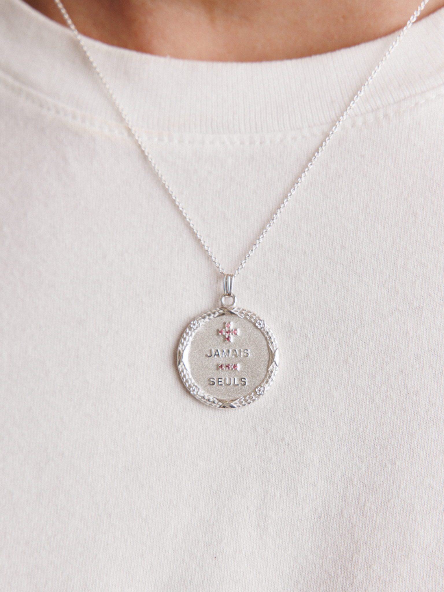 Jamais Seuls Pendant - .925 Sterling Silver