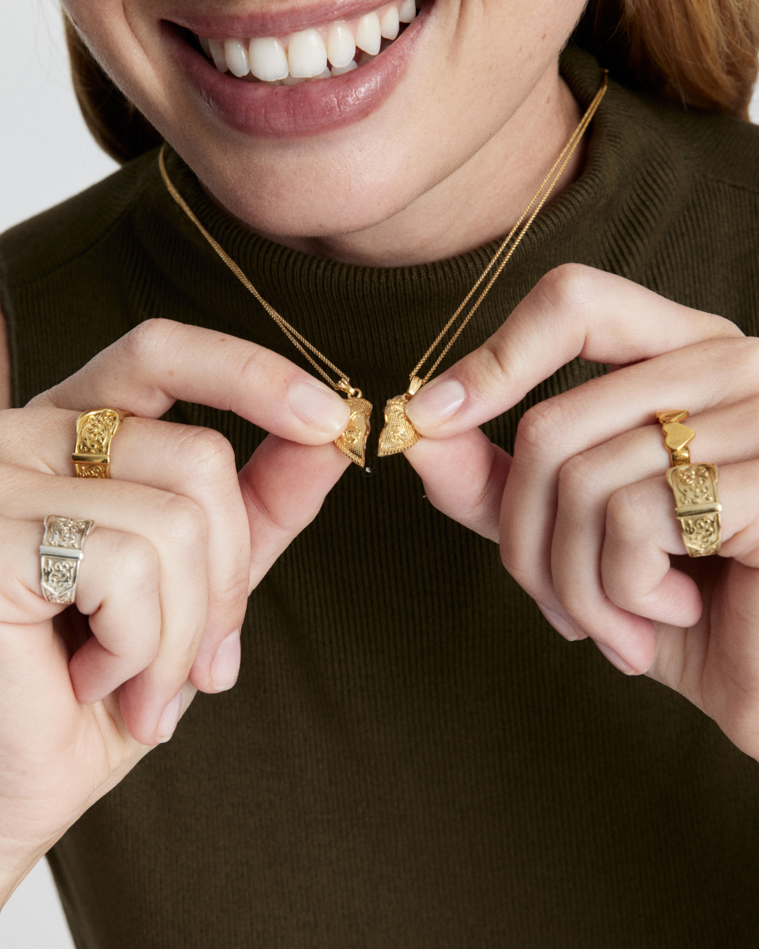 Te Amo Necklace - Gold Vermeil
